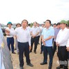 Chủ tịch UBND tỉnh Nguyễn Thanh Bình cùng Đoàn kiểm tra dự án Xây dựng tuyến đường kết nối liên vùng giữa Nam đồng bằng sông Hồng với vùng núi Tây Bắc và vùng duyên hải Bắc Trung Bộ (nguồn ảnh: Báo Ninh Bình)