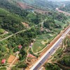 Một đoạn công trường cao tốc Đồng Đăng - Trà Lĩnh. 