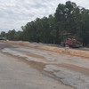Giá trị các gói thầu xây lắp của dự án Quốc lộ 15D đoạn từ Cảng Mỹ Thuỷ đến cao tốc Cam Lộ - La Sơn hiện đã đạt khoảng 261/1.134 tỷ đồng.
