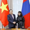Chủ tịch Quốc hội Trần Thanh Mẫn và bà J. Bayarmaa, Chủ tịch Nhóm Nghị sỹ Hữu nghị Mông Cổ-Việt Nam. (Ảnh: Doãn Tấn/TTXVN)