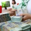 Lãi suất liên ngân hàng qua đêm biến động dữ dội, lao dốc mạnh về 1% 