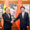 Chủ tịch Quốc hội Trần Thanh Mẫn hội kiến Chủ tịch Chính hiệp toàn quốc Trung Quốc Vương Hộ Ninh. (Ảnh: Doãn Tấn/TTXVN)