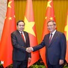 Chủ tịch Quốc hội Trần Thanh Mẫn hội kiến Thủ tướng Trung Quốc Lý Cường. Ảnh: Doãn Tấn/TTXVN