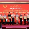 Thuế TP. Cần Thơ tuyên dương người nộp thuế thực hiện nghĩa vụ thuế tiêu biểu năm 2025