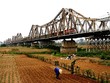 Kiến nghị biến bãi giữa sông Hồng làm bãi đỗ xe