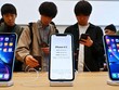 iPhone bán chậm khiến đối tác Nhật giảm sản xuất