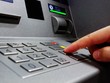 Bỗng nhiên tài khoản có 5 tỷ, nam thanh niên rút ATM 200 lần