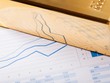 Giá vàng hôm nay ngày 10/10: Giá vàng trong nước tăng gần 400.000 đồng/lượng