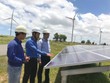 Nhà đầu tư đề xuất bổ sung hàng trăm dự án điện mặt trời