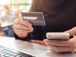Đẩy mạnh bảo hiểm online: Doanh nghiệp vừa làm, vừa tính