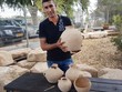 Đang trên đường đi làm, người đàn ông “vấp” phải kho báu 4.500 tuổi