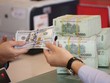 Huy động vốn trong xu hướng giảm mùa dịch