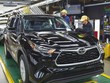 Toyota khôi phục hoạt động tại tất cả cơ sở trên thế giới từ 13/7