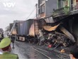 Va chạm giữa 2 xe container khiến 1 người tử vong trong cabin