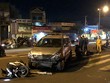 TP.HCM: Ô tô tông 10 xe máy, khiến 5 người bị thương
