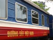 Trực ban ngủ quên, hai tàu hỏa suýt đâm nhau