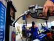 Giá xăng tăng hơn 900 đồng một lít