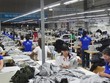 Để sản xuất 1 áo sơ mi, Mỹ tốn 7 USD, Ấn Độ là 0,5 USD, nhưng nếu dùng robot thì Mỹ vẫn thắng vì giá chỉ còn 0,4 USD
