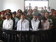 Nỗi niềm cán bộ ngân hàng sau vành móng ngựa