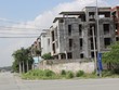 Những đô thị “im lìm” trong vùng sốt đất