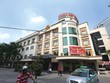 Doanh nghiệp bất động sản: Kẻ gọi vốn khủng, người gom “bạc cắc“