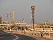Thượng nghị sĩ Mỹ thúc ép Saudi Arabia giảm sản lượng dầu mỏ
