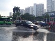 Gặp mưa, hàng loạt chung cư TP.HCM “đổ bệnh”