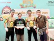 Thuê nam '6 múi' bán sầu riêng cải thiện doanh số