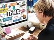 Thị trường tài chính 24h: "Sóng" cuốn đến nhân viên môi giới chứng khoán