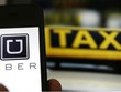 'Trận chiến' sân bay của taxi truyền thống và Uber, Grab