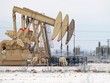 Dầu Brent tiếp tục vượt 65 USD khi gặp cú sốc nguồn cung toàn cầu