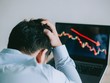 Đầu tư thế nào trong thị trường giá xuống khi mô hình 2 đỉnh hình thành?