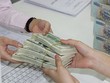 Trong nhóm mới nổi, Việt Nam chịu tác động nhẹ hơn khi Fed tăng lãi suất