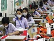 Lợi, hại bài toán tỷ giá