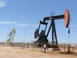Giá dầu tăng nhẹ trở lại khi xuất hiện giới săn lùng giá rẻ