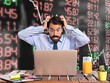 TNA và VRC giảm sàn có gì lạ?