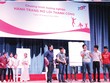 Anh Lê Bá An Bình chia sẻ kinh nghiệm về marketing với sinh viên Trường đại học Tôn Đức Thắng trong chương trình “Hành trang mở lối thành công”