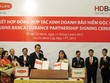 Hợp tác độc quyền bancassurance cho phép doanh nghiệp bảo hiểm mở rộng phạm vi phân phối sản phẩm hiệu quả hơn