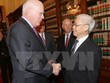 Nguyên Chủ tịch Thường trực Thượng viện Hoa Kỳ Patrick Leahy đón Tổng Bí thư Nguyễn Phú Trọng.