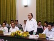 Thủ tướng Nguyễn Xuân Phúc chủ trì cuộc họp với các thành viên Chính phủ chiều 29/4