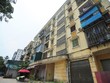 Nhà tái định cư là một trong những công trình nhanh xuống cấp