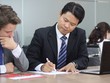 Luật sư Hải trong một buổi làm việc với khách hàng