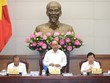 Thủ tướng Nguyễn Xuân Phúc chủ trì phiên họp Chính phủ chuyên đề xây dựng pháp luật. Ảnh: VGP/Quang Hiếu