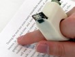 Finger Reader, thiết bị giúp người khiếm thị đọc sách