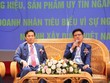 TS. Trương Anh Tuấn, Chủ tịch HĐQT Tập đoàn Hoàng Quân (bên phải) giao lưu trực tiếp trên sân khấu chương trình “60 năm vinh quang ngành xây dựng Việt Nam