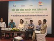 Ông Vũ Trường Ca, nhà sáng lập công ty cổ phần công nghệ Lina Network khẳng định, công nghệ blockchain có thể giải quyết vấn đề minh bạch thông tin trong việc sản xuất sản phẩm nông nghiệp, truy xuất nguồn gốc, quản lý chuỗi