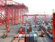 Một cảng container ở tỉnh Sơn Đông phía đông của Trung Quốc. Ảnh: Reuters.