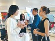 Các start-up trao đổi ý tưởng đầu tư bên lề sự kiện Nhà đầu tư thiên thần và hành trình đầu tư vào start-up tổ chức tại TP.HCM.