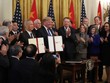 Lễ ký thỏa thuận thương mại Mỹ - Trung giai đoạn 1 tại Nhà Trắng hôm 15/1. Ảnh: AFP