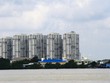 Các dự án vùng ven ở những đô thị lớn như Hà Nội, TP.HCM có thể sẽ hãm phần nào đà tăng giá nhà. Ảnh: Bình Minh.